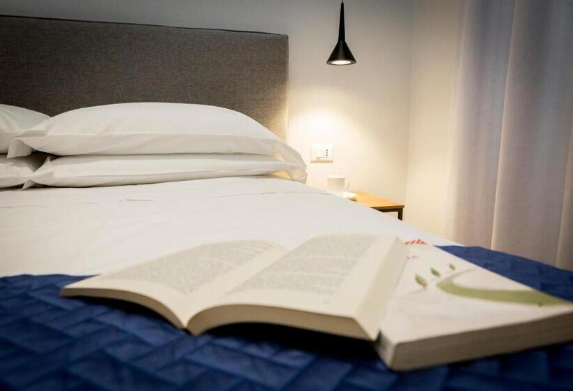 اتاق عادی با تخت دوبل, Trieste 411  Rooms & Apartments