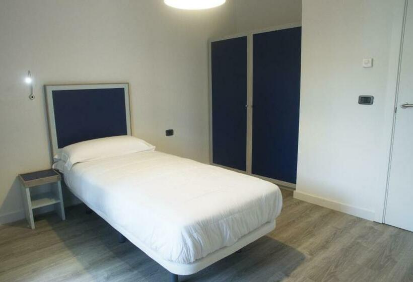 آپارتمان 1 خوابه با بالکن, Piamarta Apartments