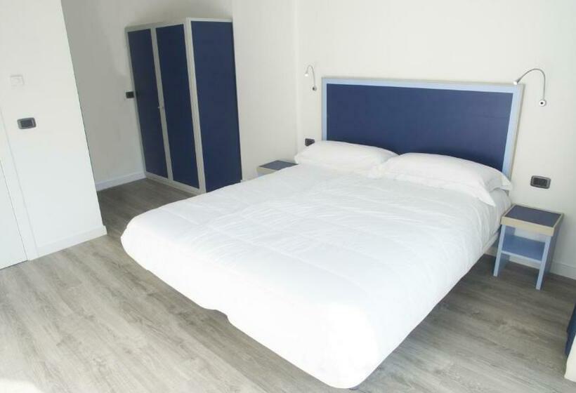 آپارتمان 1 خوابه با بالکن, Piamarta Apartments