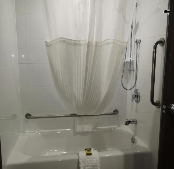 Номер Стандарт, Best Western Plus Hinton Inn & Suites