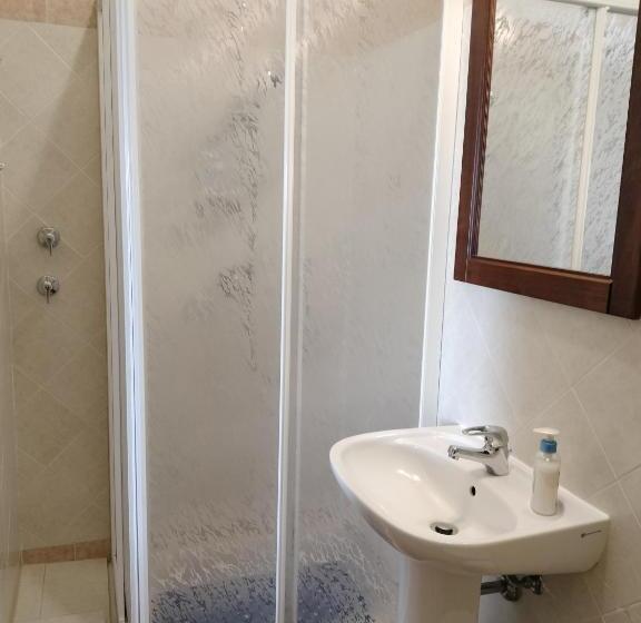 スタンダードトリプルルーム, Agriturismo Uliveto Gretacci