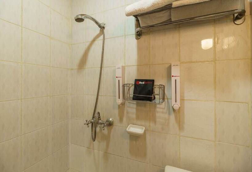 Номер Стандарт, Reddoorz @ Jalan Jaksa