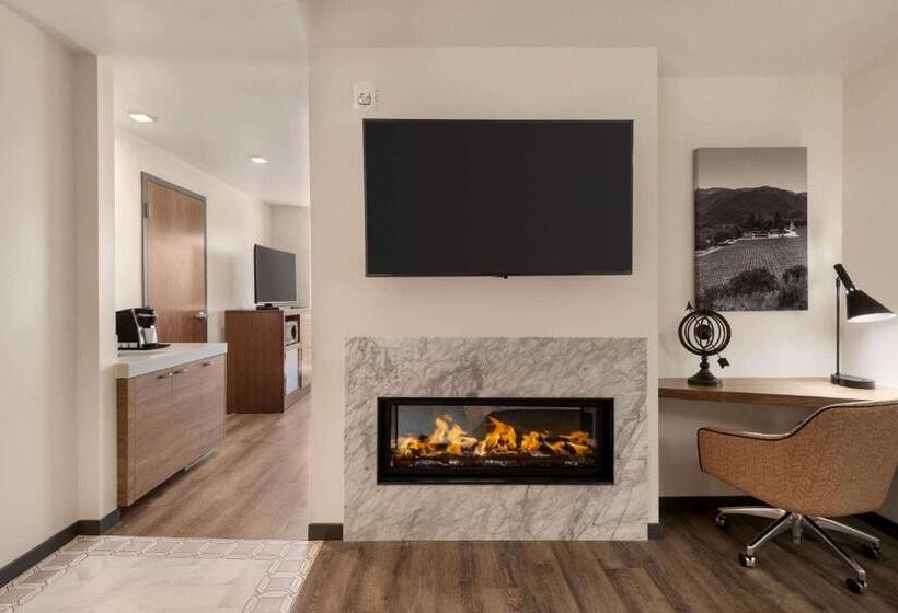장애인을 위한 스위트, La Quinta By Wyndham San Luis Obispo