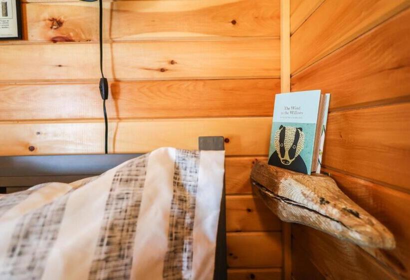 ２ベッドルームハウス, The Kitch Inn   Boutique Inn And Wine Bar