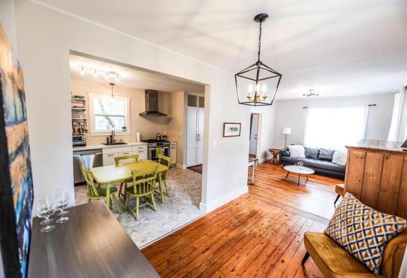１ベッドルームハウス, The Kitch Inn   Boutique Inn And Wine Bar