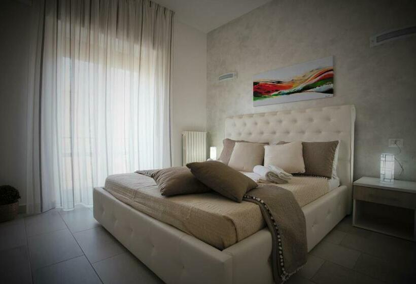 اتاق لوکس, Central Apartments