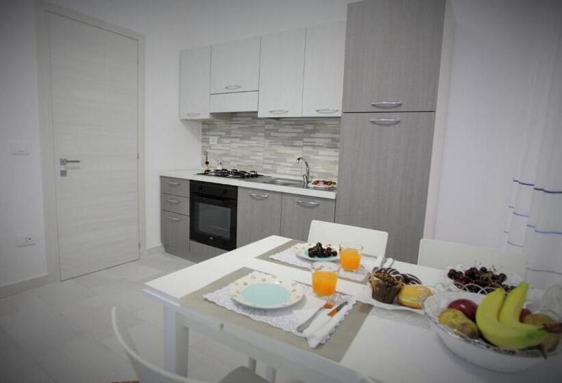 آپارتمان 1 خوابه, Central Apartments