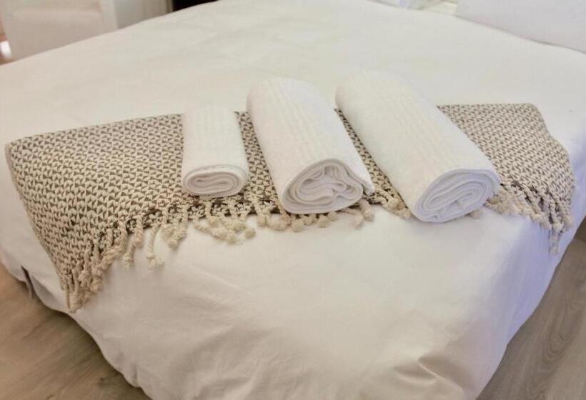 اتاق استاندارد, Joy Guest House, Mabote