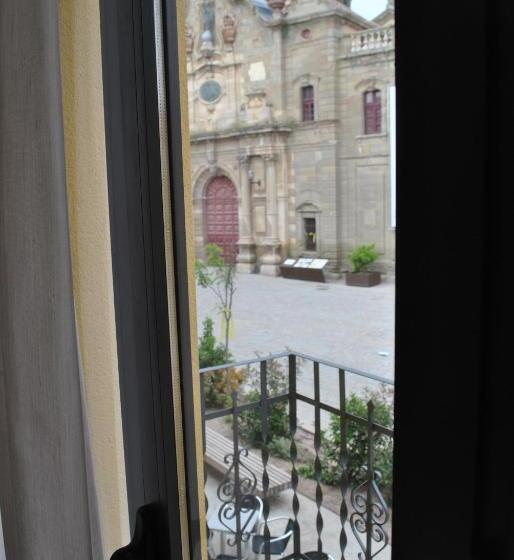 اتاق استاندارد, Hostal Universitat