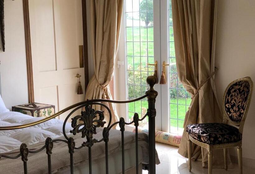 اتاق لوکس, Retreat At The Knowe Auchincruive Estate