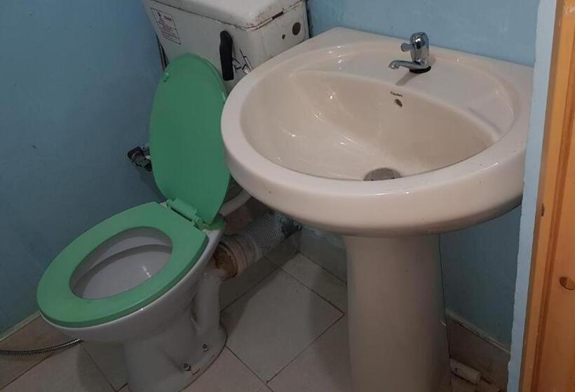 Quarto Economy, Chandrasobana