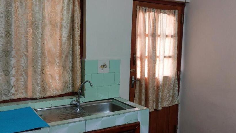 Quarto Economy, Chandrasobana