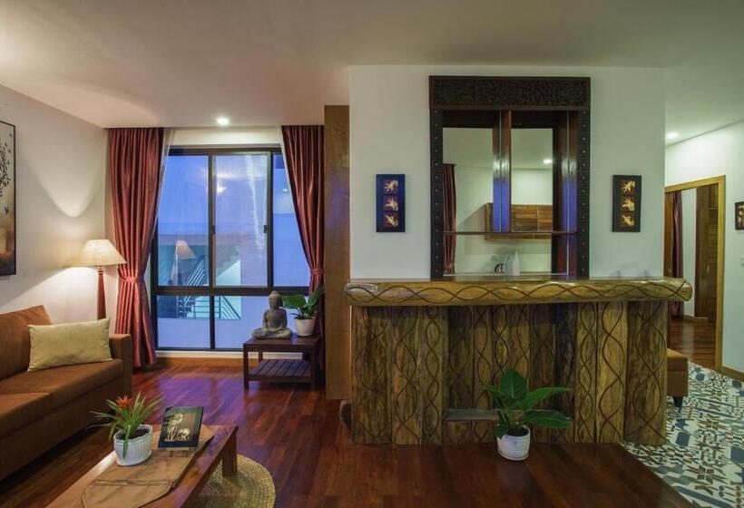 آپارتمان 2 خوابه, Boravin House