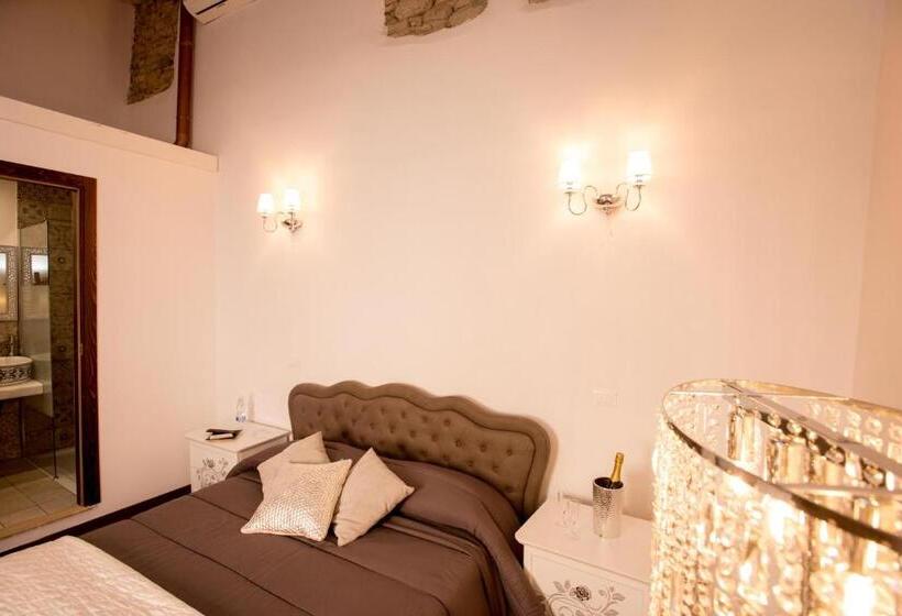 스탠다드 룸 킹사이즈 침대, Luxury Relais Cuore Sabino