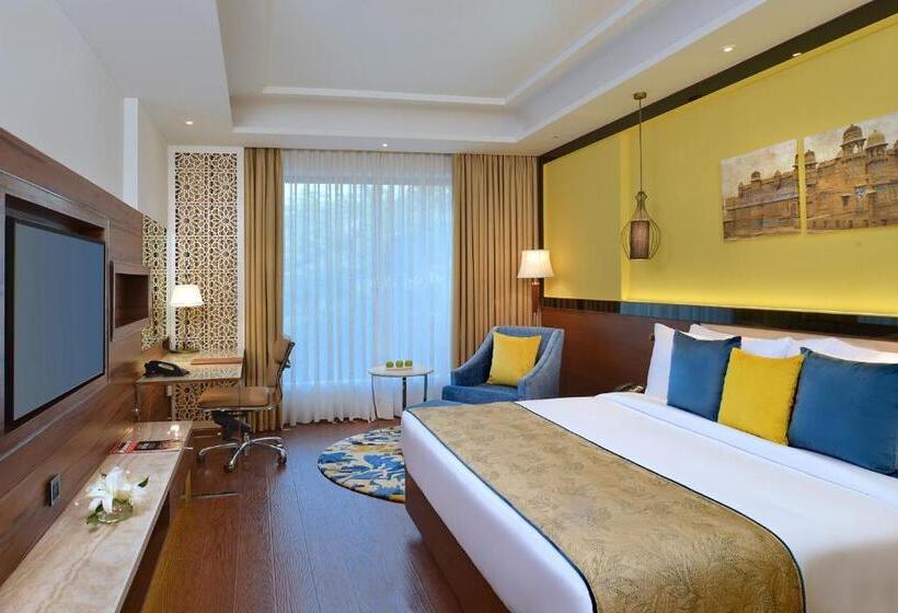 Номер Superior, Radisson Gwalior