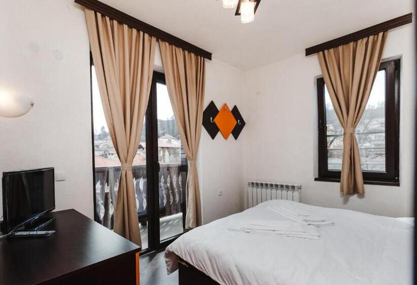 Номер Стандарт с Балконом, Zlatograd 2 Iosifova Guest House