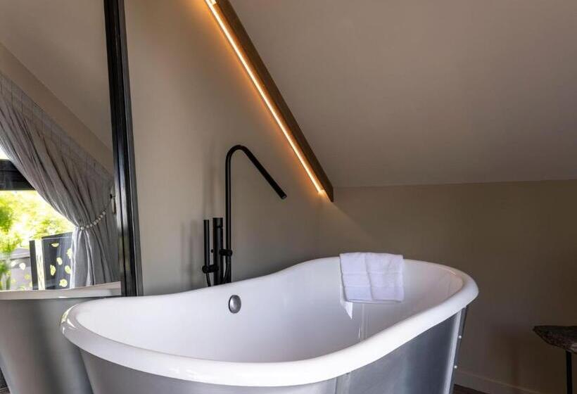 Номер Стандарт с Балконом, Domaine Tarbouriech, Demeure & Spa