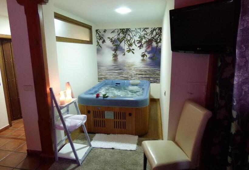 Номер Стандарт с Гидромассажем, Hostal Restaurante Rijujama