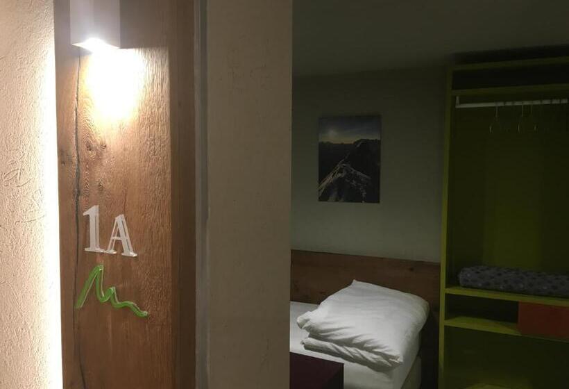 スタンダードルーム, 4478 Mountain Lodge