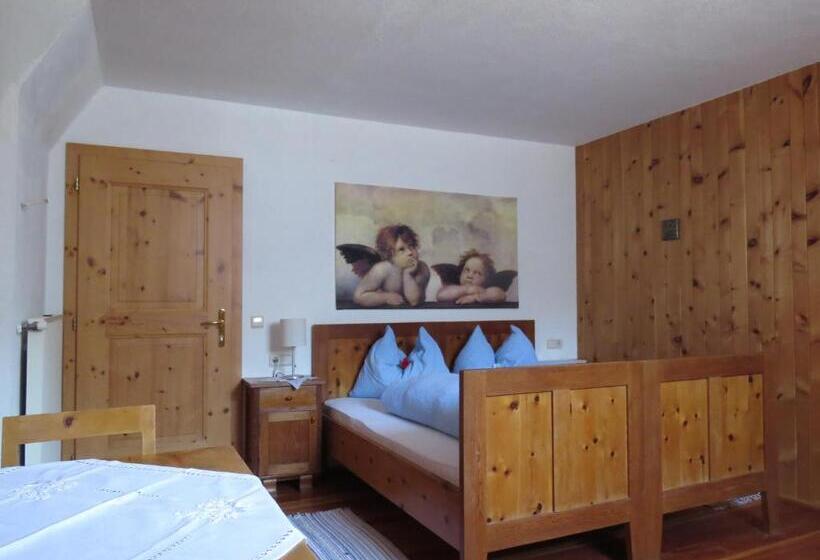 اتاق لوکس, Agriturismo Kabishof