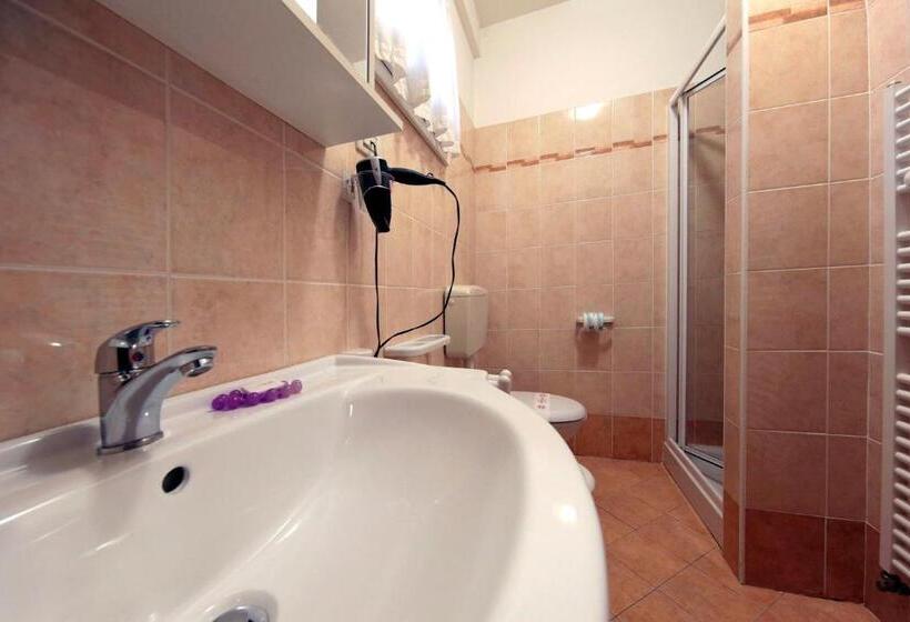 آپارتمان 2 خوابه, Residence Rialto