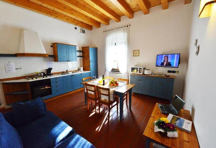 Apartamento 2 Dormitórios, Residence La Colombera