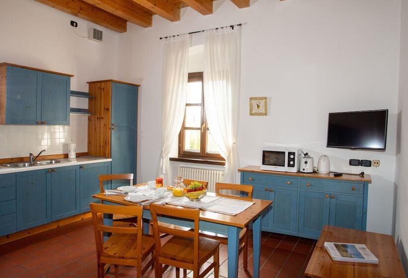 Apartamento 2 Dormitórios, Residence La Colombera