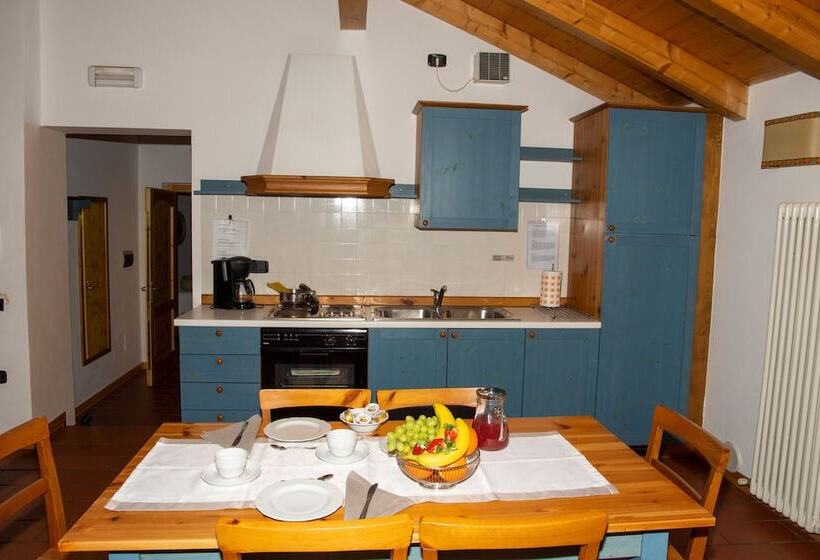 Apartamento 2 Dormitórios, Residence La Colombera