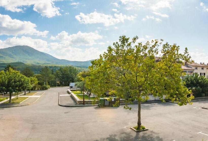 Номер Стандарт Трехместный, Studi Hôtel Résidence Plein Voile