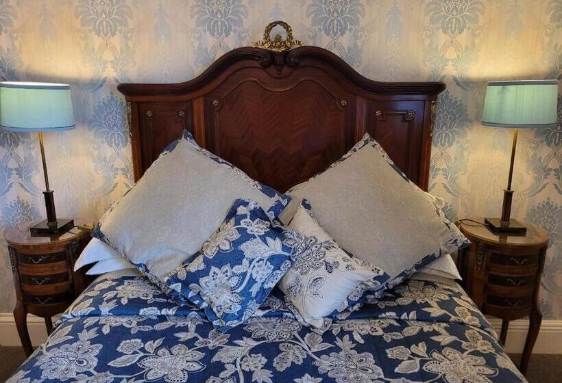 Люкс Deluxe Кровать Кинг, St David's Guesthouse