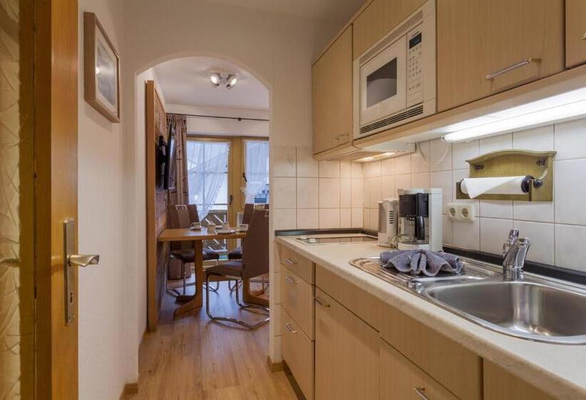آپارتمان 1 خوابه با بالکن, Ferienhotel Sonnenheim