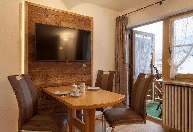 آپارتمان 1 خوابه با بالکن, Ferienhotel Sonnenheim
