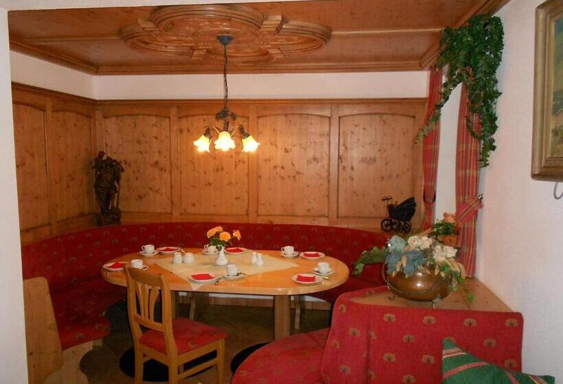 Апартаменты 2 Спальни с Балконом, Aparthotel Alpenpark