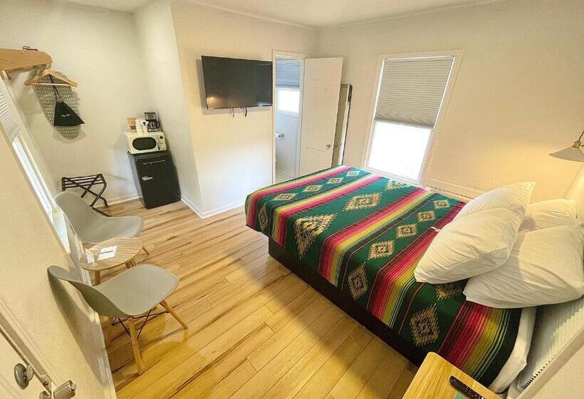 Номер Economy, Frederick Motel