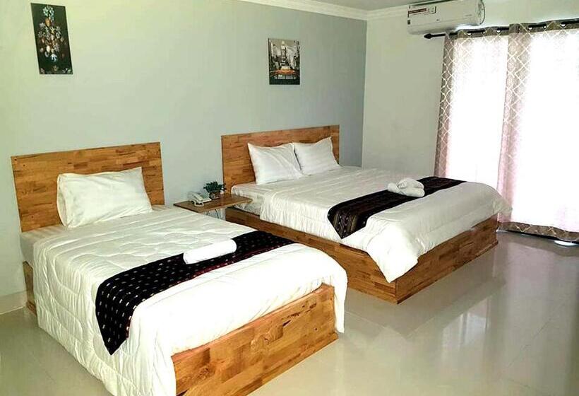 豪华房间, Lucky Hostel