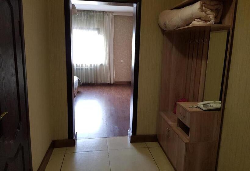 اتاق لوکس, Mini Hotel Leila