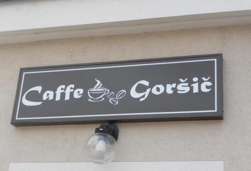 اتاق استاندارد یک نفره, Guest House Goršič