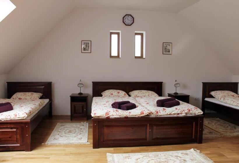 ファミリールーム, Villa Gracia