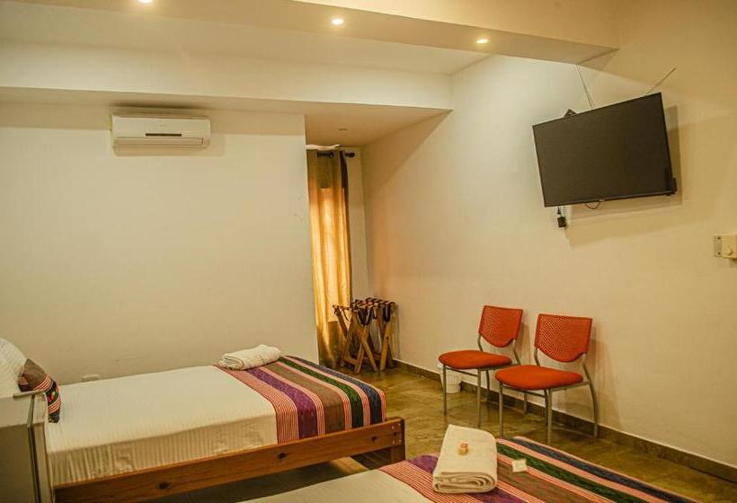4인용 스탠다드 룸, Casa Palomino Hostal