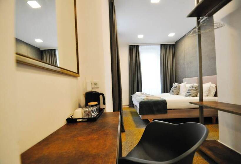 اتاق لوکس, Heritage Hotel Petrakija