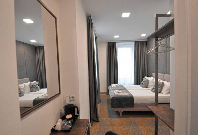 اتاق لوکس, Heritage Hotel Petrakija