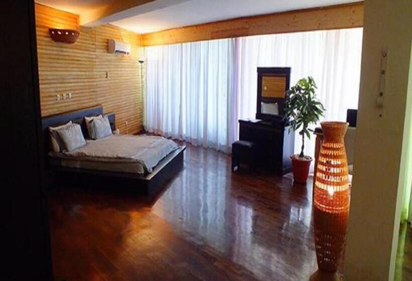 آپارتمان 1 خوابه با تراس, Ecologe