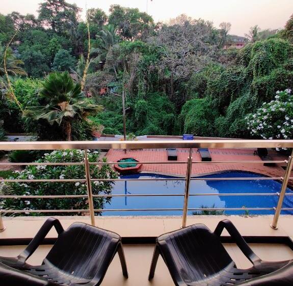 2 Bedroom Apartment Pool View, Ivy Retreat  Serviced Apartments