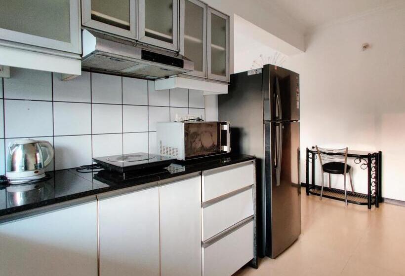 2 Bedroom Apartment Pool View, Ivy Retreat  Serviced Apartments