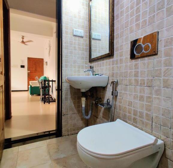2 Bedroom Apartment Pool View, Ivy Retreat  Serviced Apartments