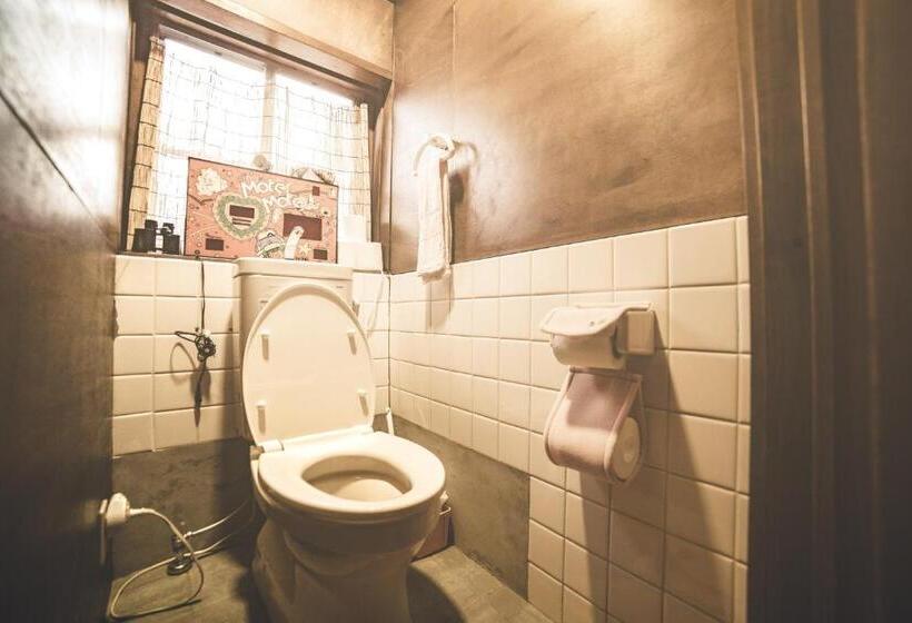패밀리 룸, Nostalgic Guesthouse For 1 To 3 Females Or A Group Of 4 People Or More