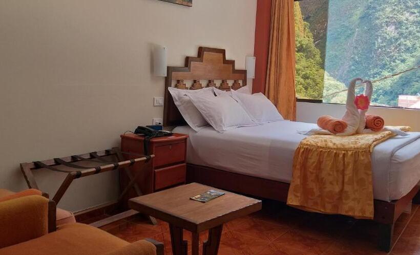 اتاق استاندارد یک نفره, Hostal Vista Waynapata 123