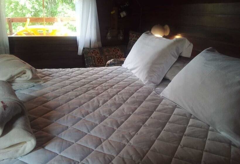 Quarto Deluxe, Pousada Alpes