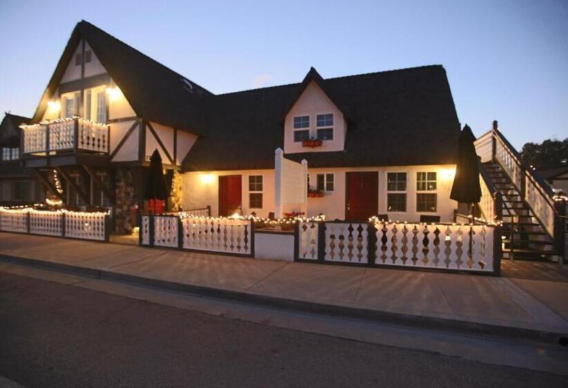 스탠다드 룸 더블 침대 2개, New Haven Inn