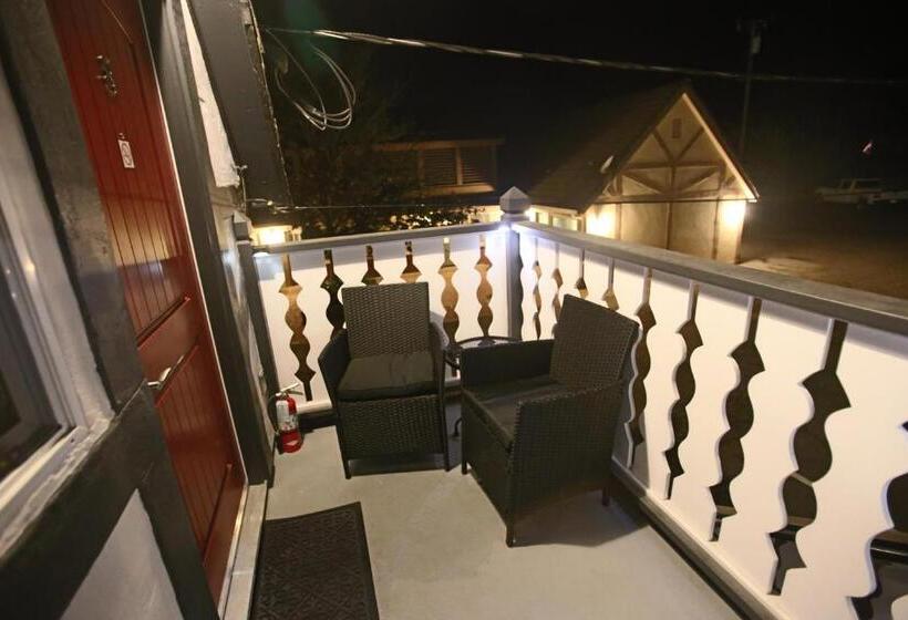 스탠다드 룸 킹사이즈 침대, New Haven Inn